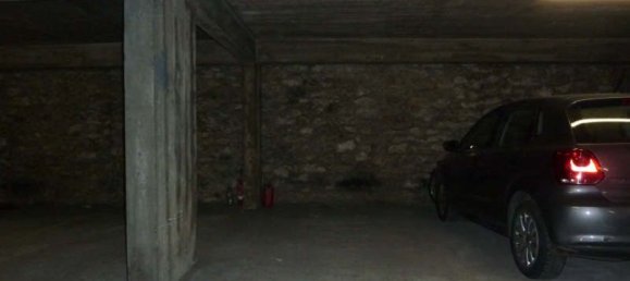 موقف سيارات في Paris, France 12متر مربع رقم 178114 2