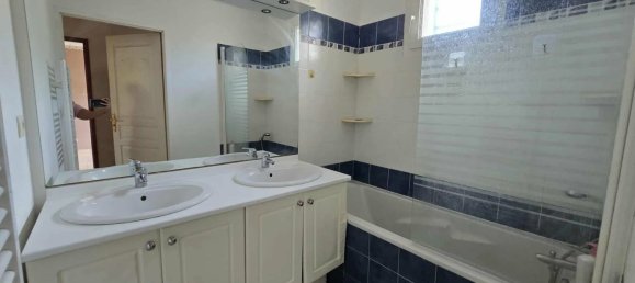 3 Schlafzimmer Haus in Le Luc, France, Nr. 322571 16