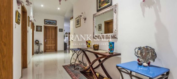 5 غرف نوم شقة في Sliema, Malta رقم 2537 7