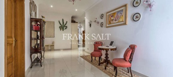 5 غرف نوم شقة في Sliema, Malta رقم 2537 8