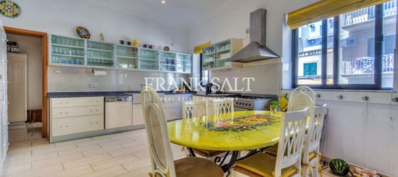 5 غرف نوم شقة في Sliema, Malta رقم 2537 15