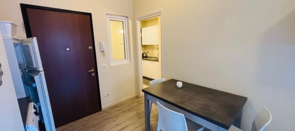 2 rooms Apartment in Brescia, Italy No. 288586 4