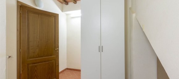7 rooms House in Pontassieve, Italy No. 219479 10