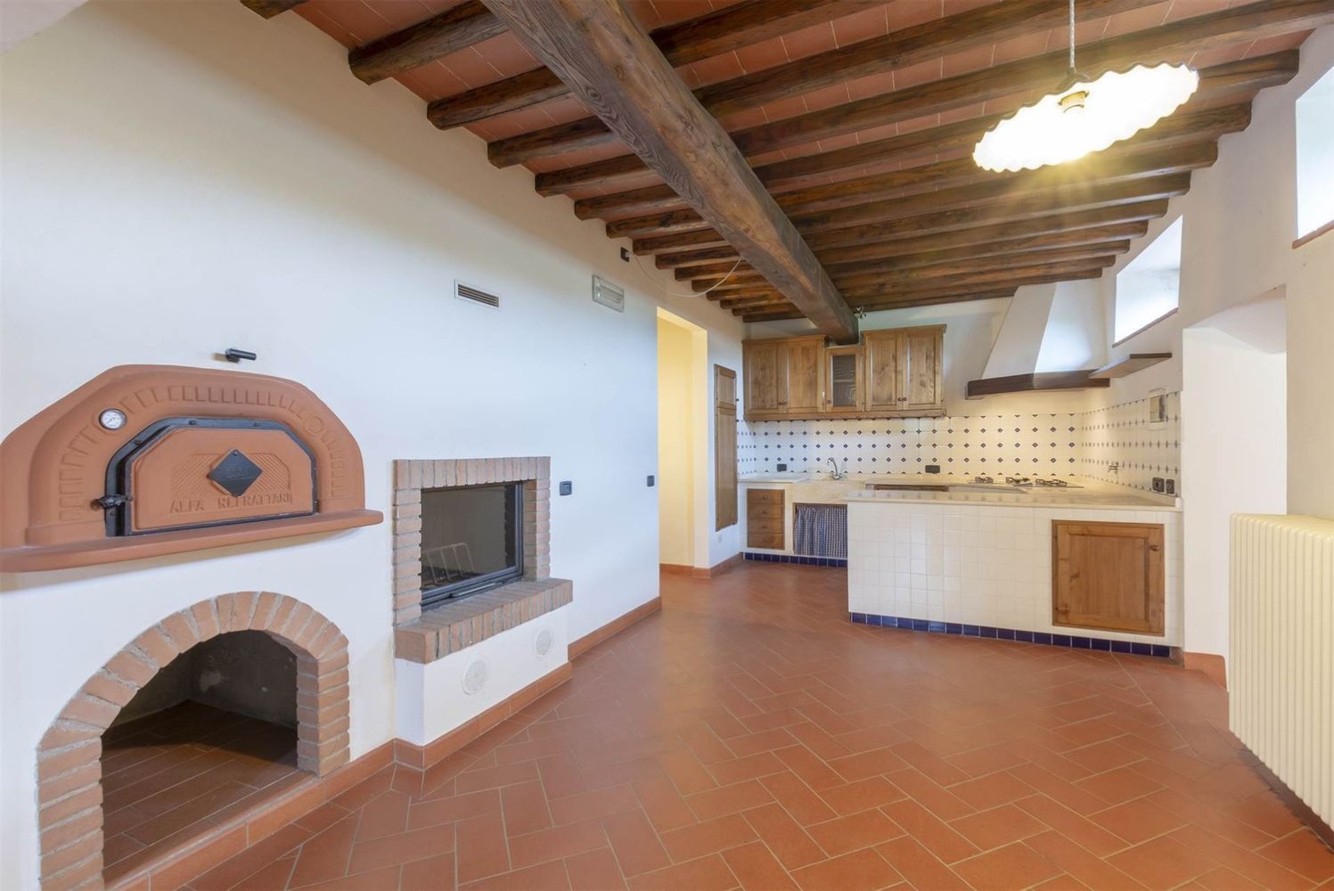 7 rooms House in Pontassieve, Italy No. 219479