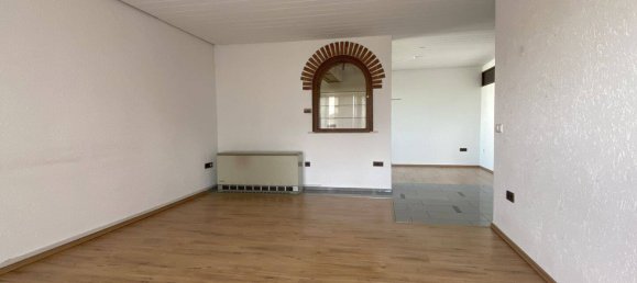 Квартира с 3 спальнями в Аугсбург, Германия № 262350 4