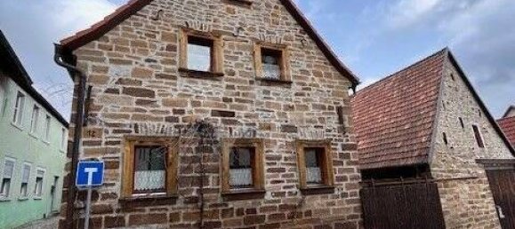 3 bedrooms House in Kitzingen, Germany No. 182373 2