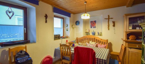 3 bedrooms House in Kitzingen, Germany No. 182373 4