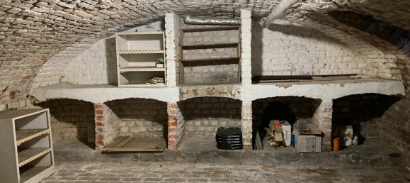 5 bedrooms House in Anzin, France No. 65055 16