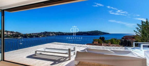3 bedrooms Penthouse in Villefranche-sur-Mer, France No. 347802 2