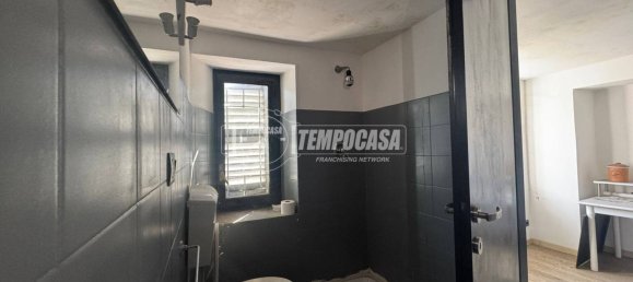 1 bedroom Apartment in Turin, Italy No. 275693 12