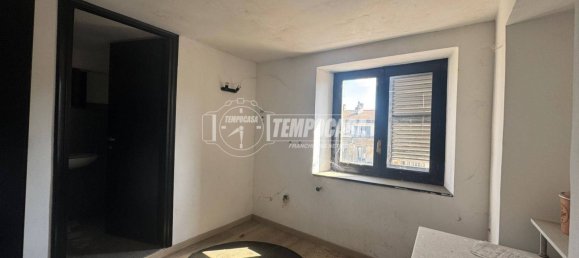 1 bedroom Apartment in Turin, Italy No. 275693 4