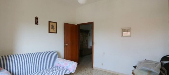 5 bedrooms Apartment in Cascina, Italy No. 316790 9