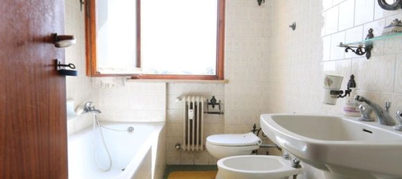 5 bedrooms Apartment in Cascina, Italy No. 316790 10