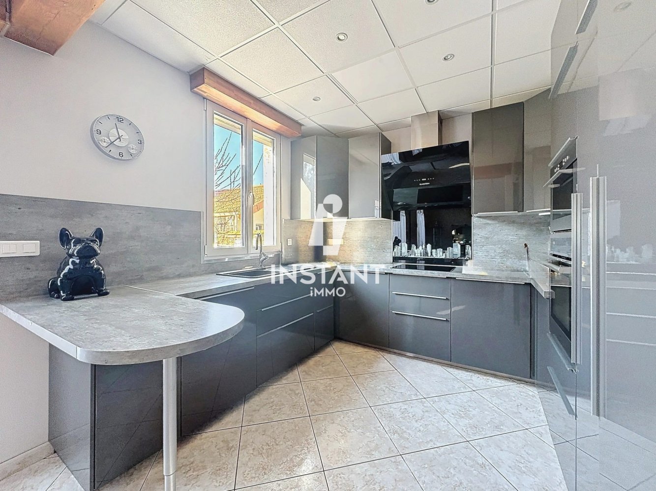 Дом с 3 спальнями в Дранси, Франция № 127675