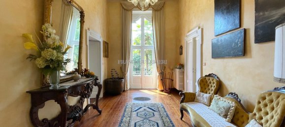 10-Zimmer Villa in Merate, Italy, Nr. 71684 3