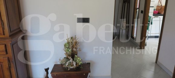 2 bedrooms Apartment in Sarzana, Italy No. 115305 11