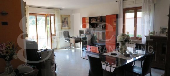 2 bedrooms Apartment in Sarzana, Italy No. 115305 16