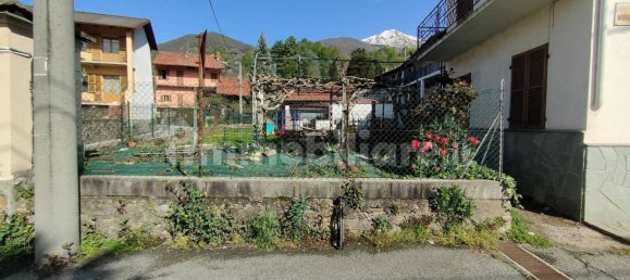 Вилла с 3 спальнями в Куорнье, Италия № 121735 26