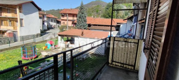 Вилла с 3 спальнями в Куорнье, Италия № 121735 32