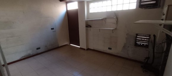 Коммерческая недвижимость 200м² в Леон, Испания № 65837 7