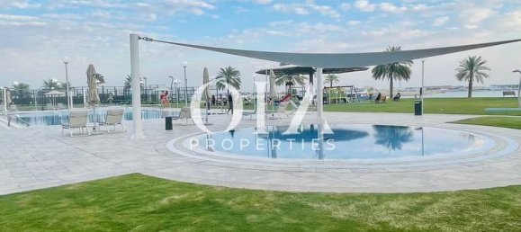 4 bedrooms Townhouse in Abu Dhabi, UAE No. 22627 7