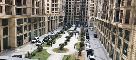 3 bedrooms Apartment in Nasimi, Azerbaijan No. 2158 4