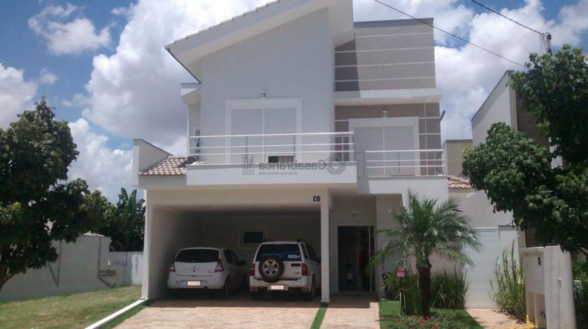 Casa de 3 dormitorios en Sao Paulo, Brazil No. 435011