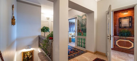 Apartamento de 9 divisões em Turin, Italy N.º 53595 10