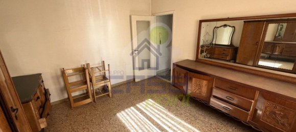 2-salle Appartement à Cremona, Italy No. 269486 17