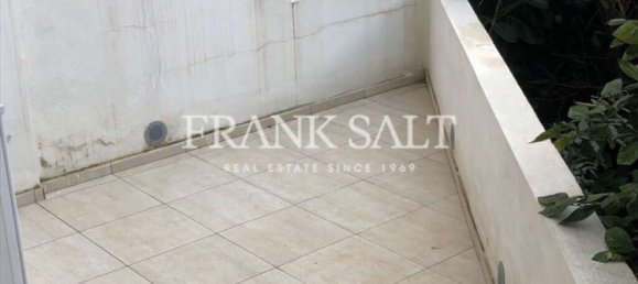 Квартира с 2 спальнями в Та-Шбиш, Мальта № 4104 11