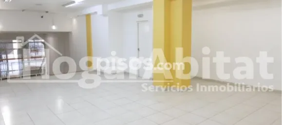 Propriété commerciale à Castellon de la Plana, Spain 232m² No. 30500 77