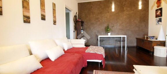 3 rooms Apartment in Caronno Pertusella, Italy No. 183238 12