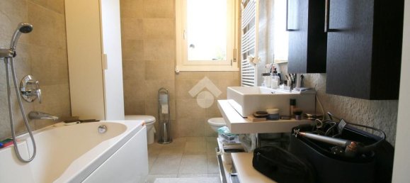 3 rooms Apartment in Caronno Pertusella, Italy No. 183238 23