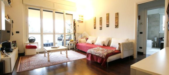 3 rooms Apartment in Caronno Pertusella, Italy No. 183238 11