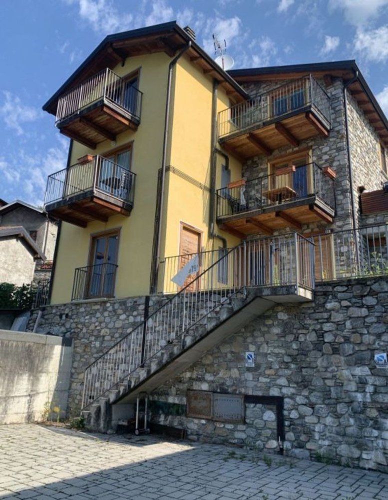 Apartamento de 2 divisões em Sorico, Italy N.º 8359