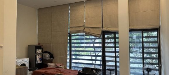  Shop in Tay Ho, Vietnam No. 11428 3