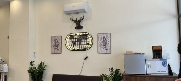  Shop in Tay Ho, Vietnam No. 11428 2