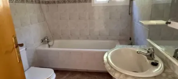 4 Schlafzimmer Haus in Corbera de Llobregat, Spain, Nr. 142982 7