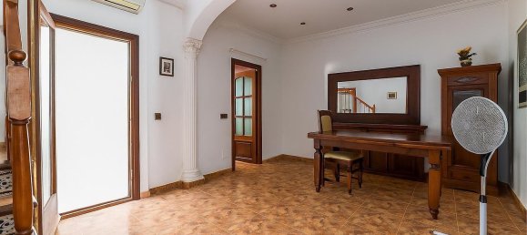 5 bedrooms House in Arta, Spain No. 144418 4