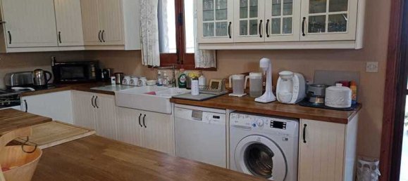 4 bedrooms House in Skarinou, Cyprus No. 7666 4