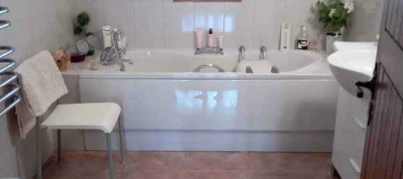 4 bedrooms House in Skarinou, Cyprus No. 7666 11