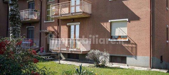 3 bedrooms Apartment in Bonate Sotto, Italy No. 57770 2