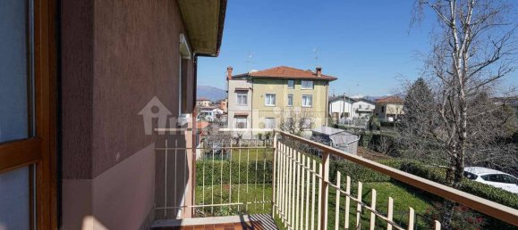 3 bedrooms Apartment in Bonate Sotto, Italy No. 57770 9
