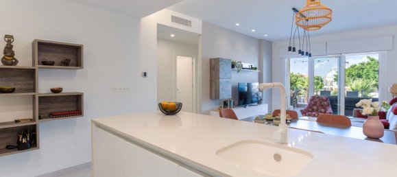 Квартира с 3 спальнями в Гуардамар-дель-Сегура, Испания № 190295 10