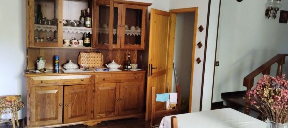 5 rooms House in Serramazzoni, Italy No. 24153 5