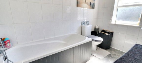 3 bedrooms House in Dartford, United Kingdom No. 4919 12