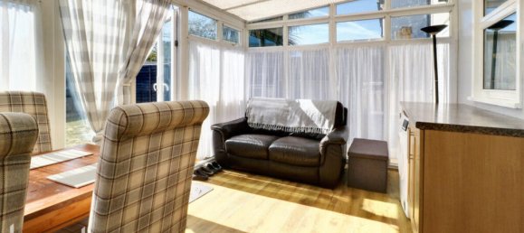 3 bedrooms House in Dartford, United Kingdom No. 4919 9