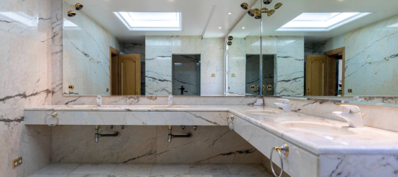 4 chambres Villa à Marbella, Spain No. 69131 36