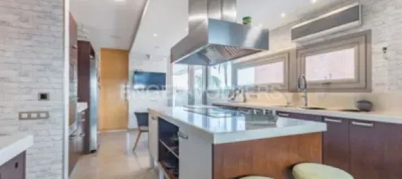 6 Schlafzimmer Haus in Sant Boi de Llobregat, Spain, Nr. 179131 10