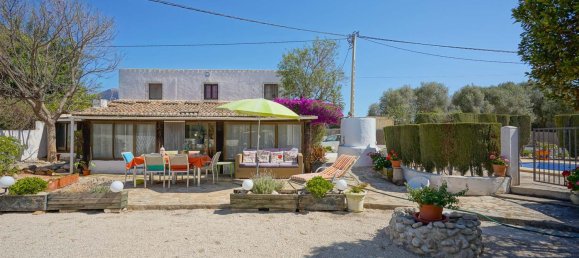 3 bedrooms Villa in Alicante, Spain No. 67187 18